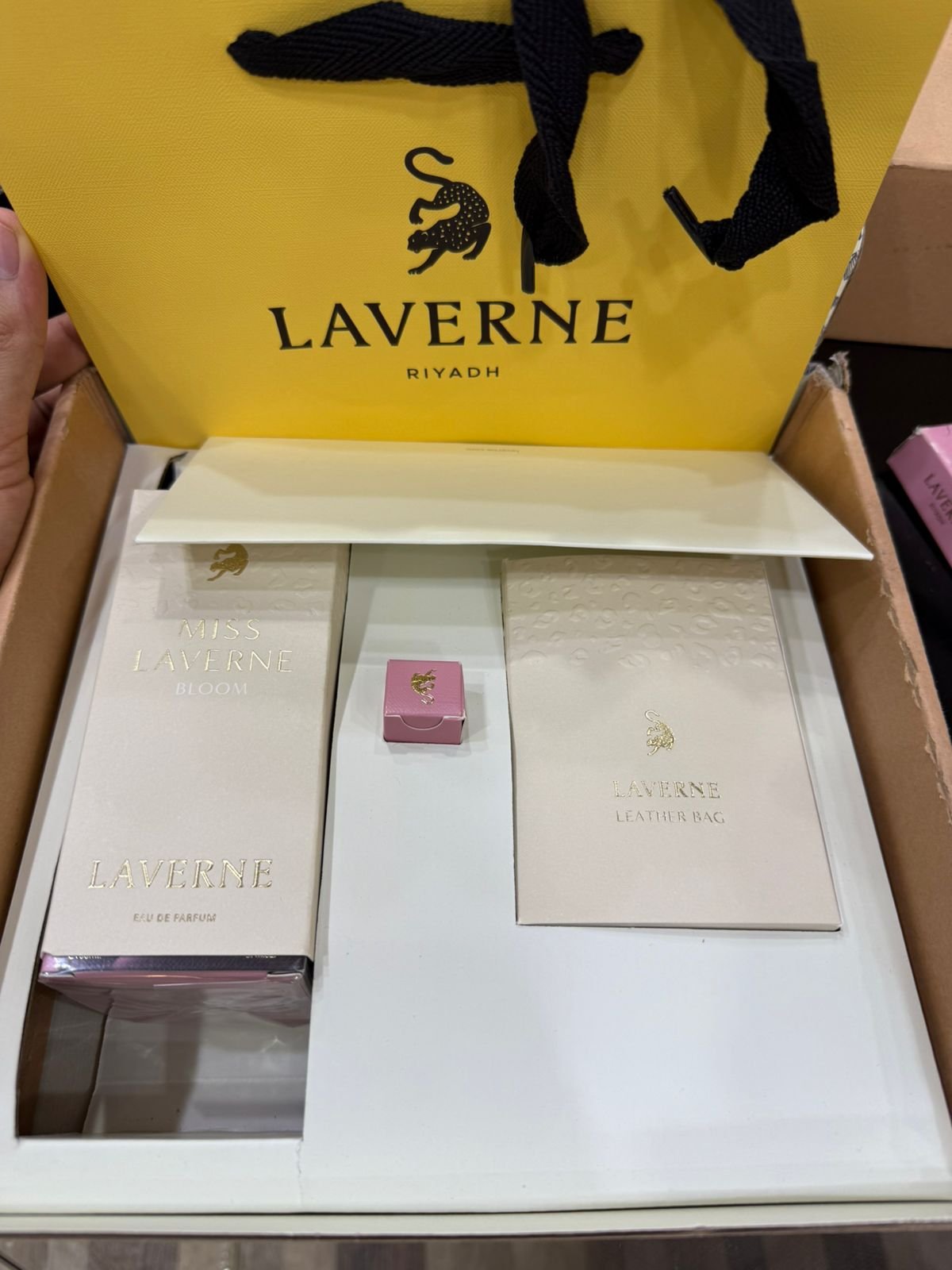Laverne Beauty Set – Limited Edition for the Modern Woman